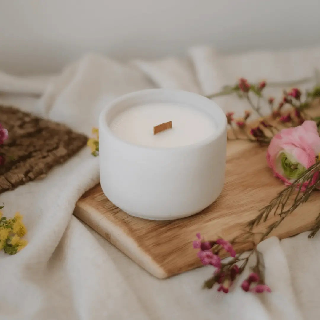 Bougie - Pampas | Fleurs sauvage + Cédre Coton Corail Bougie Parfumée - Fait au québec