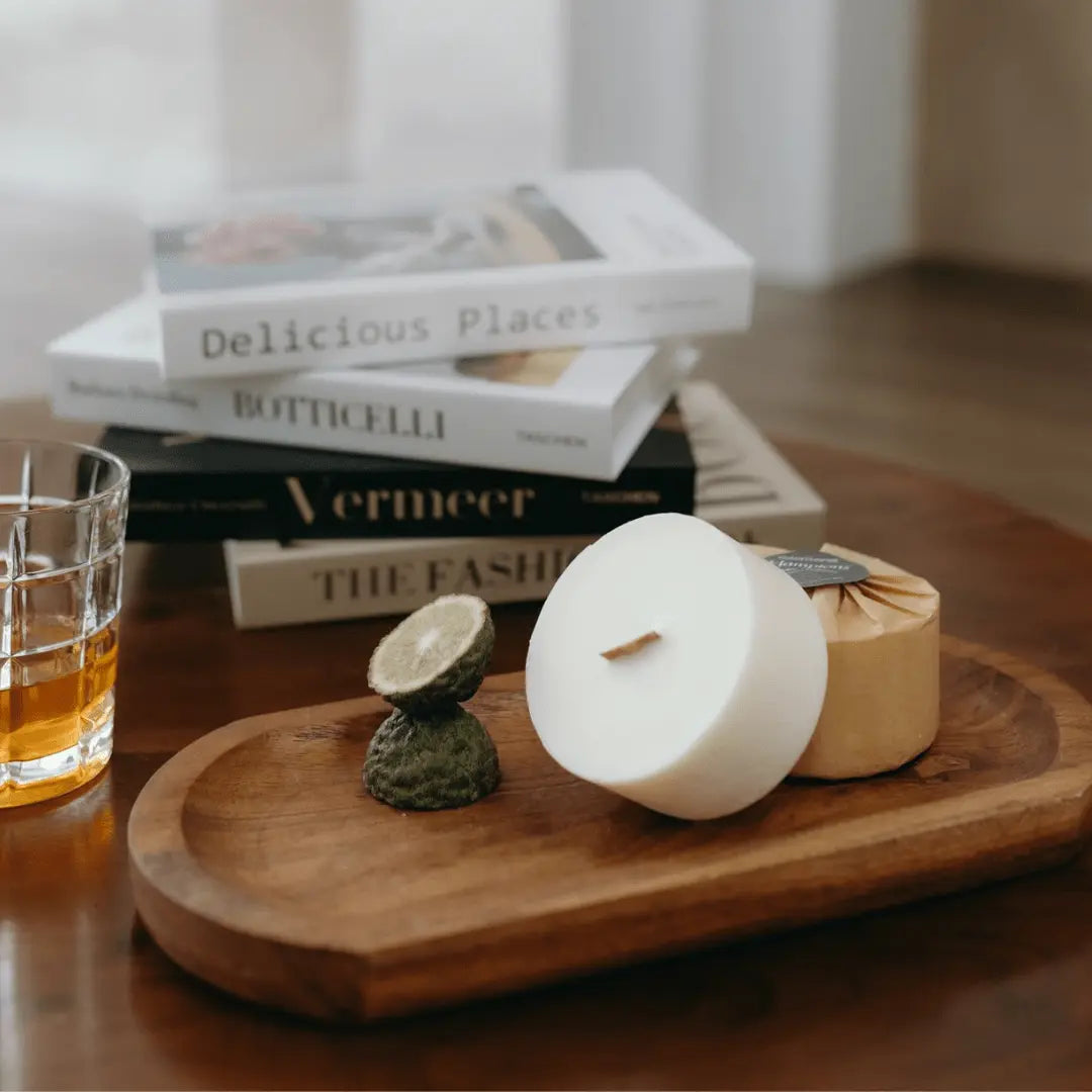Recharge - Hamptons | Tabac + Bergamote Coton Corail Bougie Parfumée - Fait au québec
