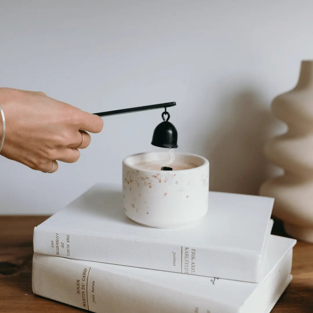 Éteignoir à bougie Coton Corail Bougie Parfumée - Fait au québec