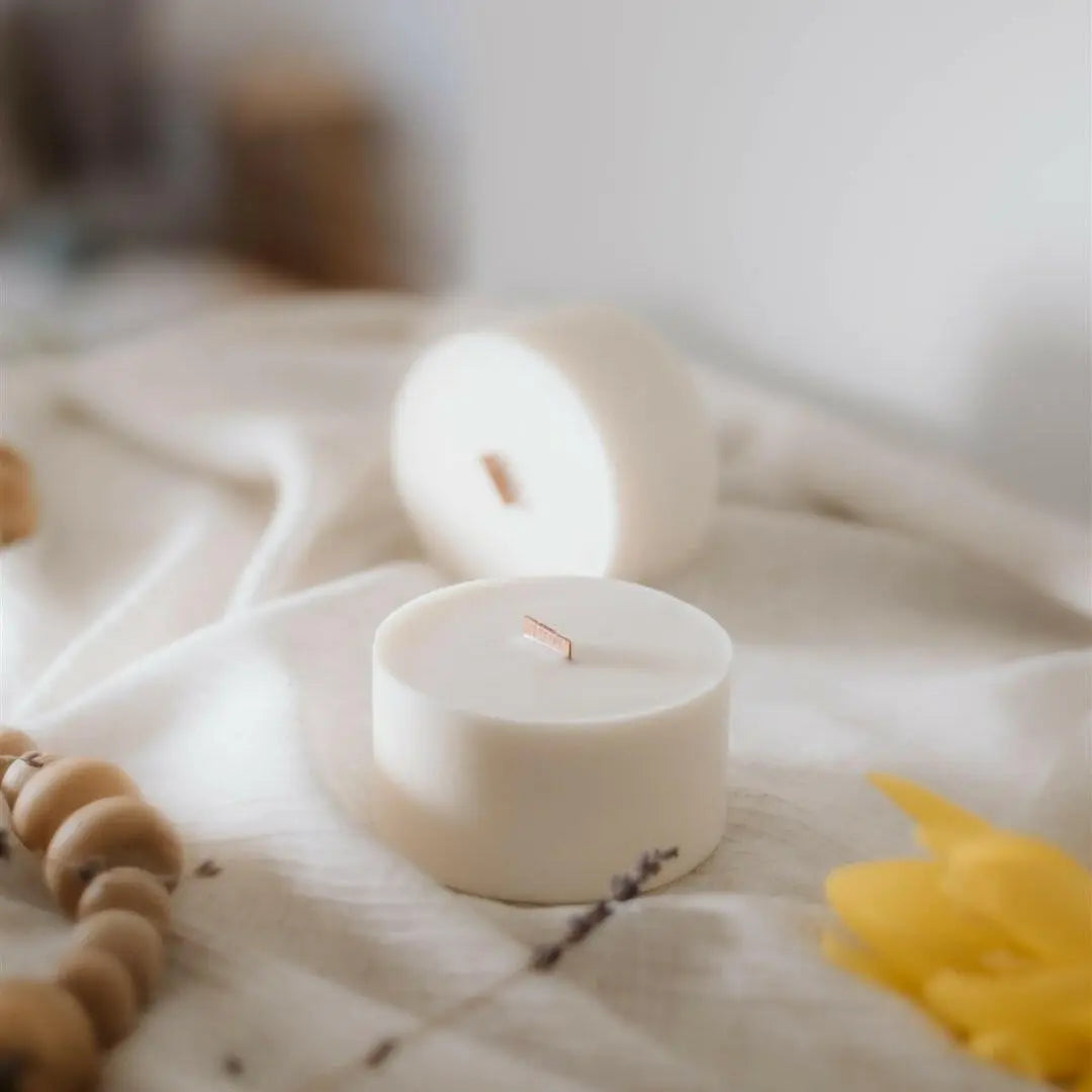 Recharge - Manila | Lavande + Ylang Ylang Coton Corail Bougie Parfumée - Fait au québec