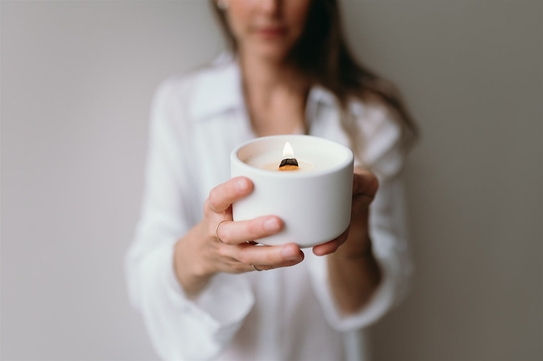 Bougie qui crépite | Bougie mèche en bois  