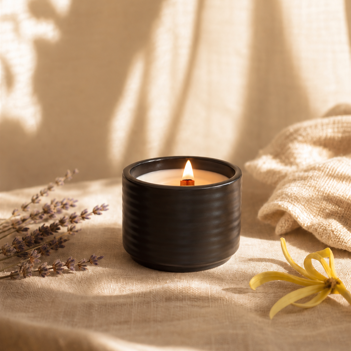 Bougie Manila lavande et ylang-ylang, rechargeable, cire de coco, fait au Québec