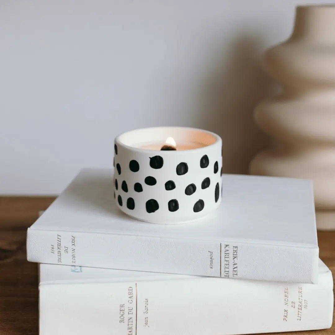 Bougie - Manila | Lavande + Ylang Ylang Coton Corail Bougie Parfumée - Fait au québec