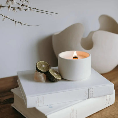 Bougie - Sicile | Bergamote + Ambre gris Coton Corail Bougie Parfumée - Fait au québec