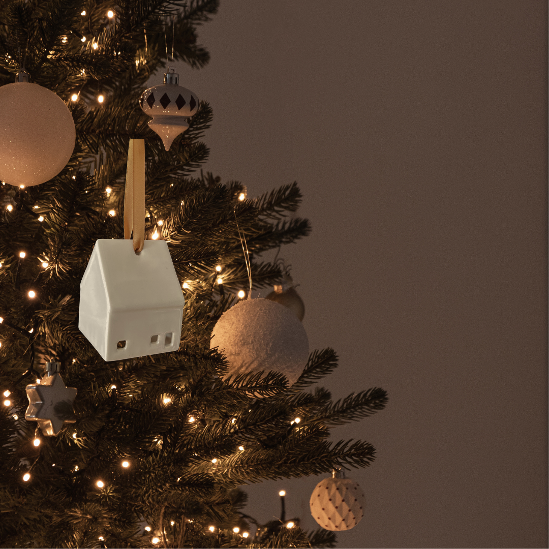 Ornement de norel en céramique parfumé sapin